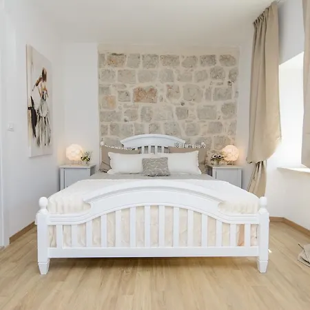 Finest Дубровник