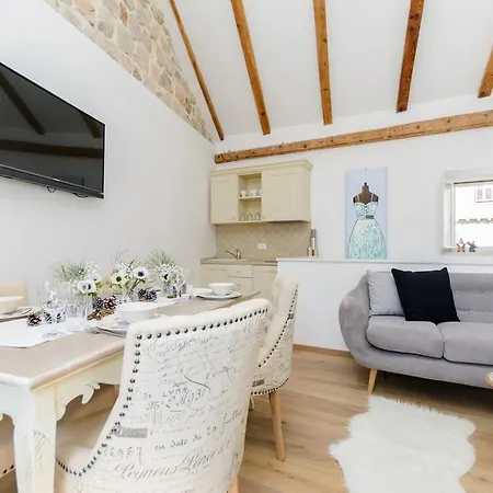 アパート ドゥブロヴニク ファイネスト *